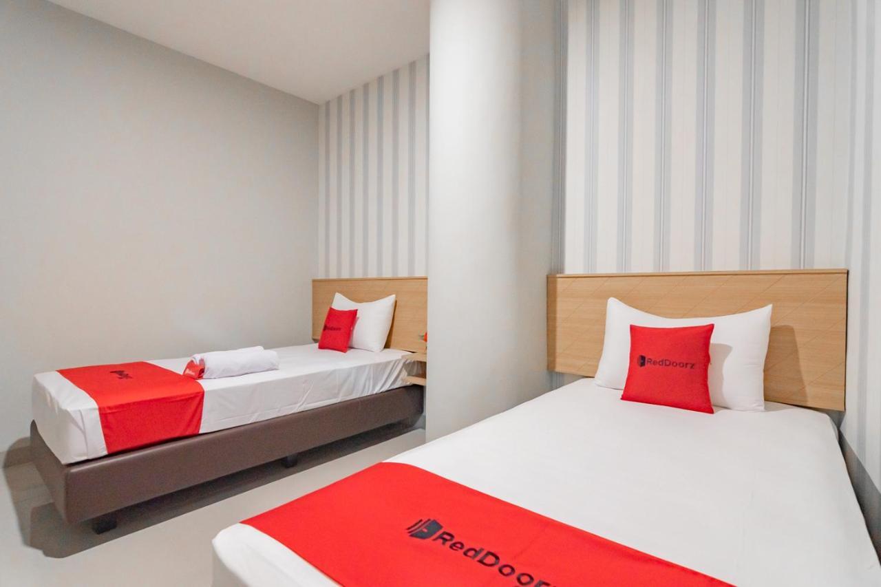 Reddoorz @ Karapitan Street Hotel Bandung